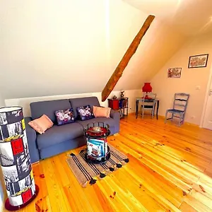 https://bergerie-de-lasariberes.midi-pyreneeshotels.com